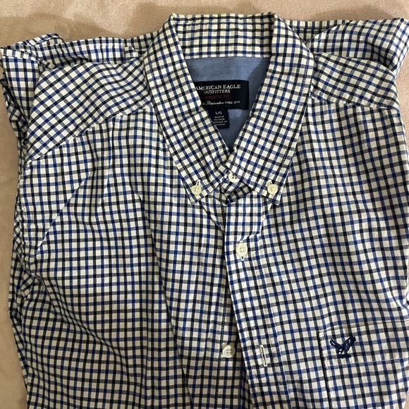 Lot of 11 Button Down - Picture 7 of 11